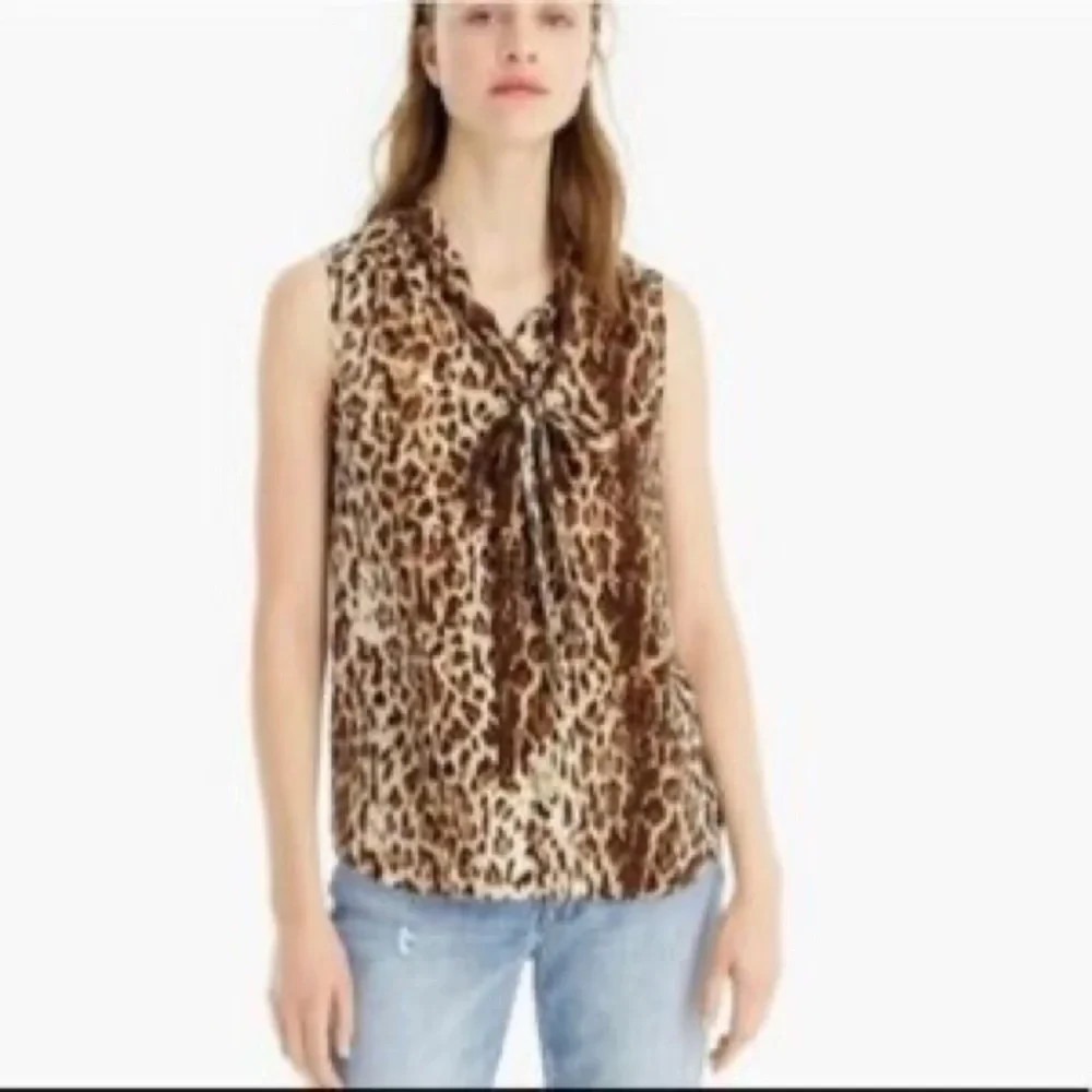 NWT  JCrew Drapey Bow Tie Neck  Animal Leopard Print Sleeveless Top Blouse S 4 6